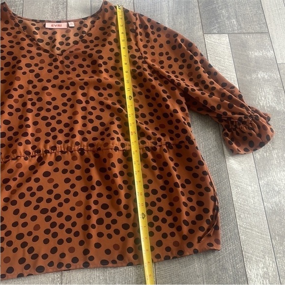 EVRI Size 2X Leopard Printed Bohemian Style Top. - Picture 5 of 7